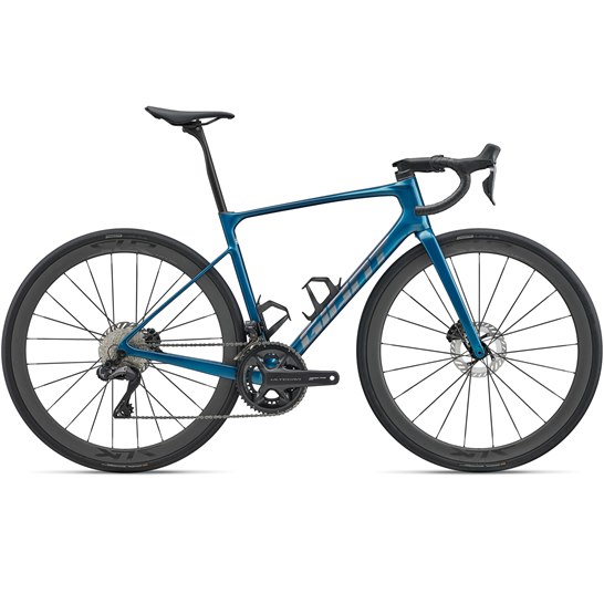 Giant Defy Advanced Pro 0 2027 Road Bike